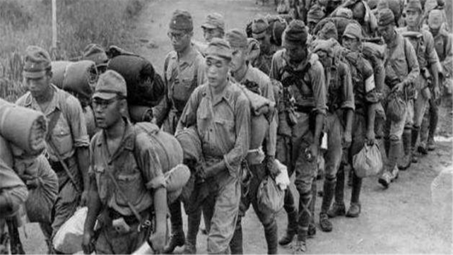 『勃日涅科夫』士兵带着9名女战俘隐居深山,19年时间生73个娃,最后被判刑12年