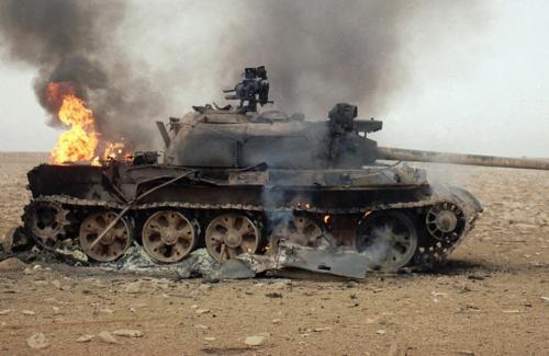伊拉克：就因为少了这项技术，数千辆中国坦克，全部被打成废铁