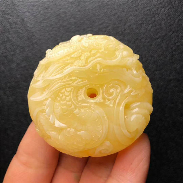 『蜜蜡』决定蜜蜡价格的三个因素，最重要却最容易被忽视