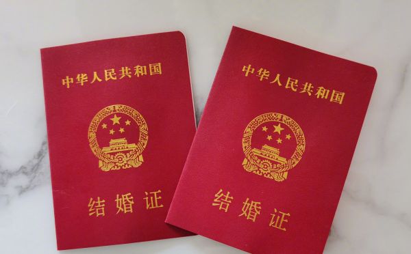 魏晨:魏晨520官宣结婚!有谁注意第一个送祝福的是谁?伴娘人选预定了