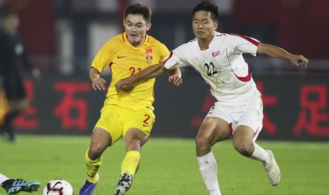 李铁■李铁的边路新发现，热身赛中有着不俗表现，未来或将受到李铁考察