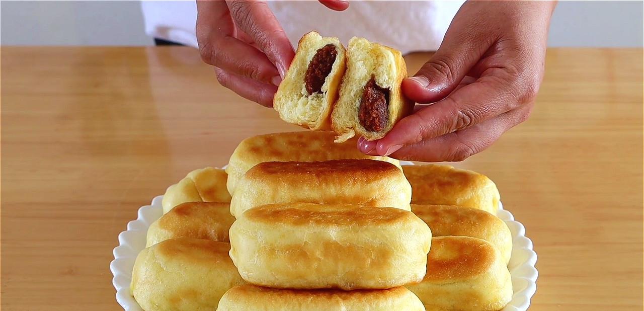 面包|家常版小面包做法，不用烤箱，出锅蓬松暄软，又香又甜