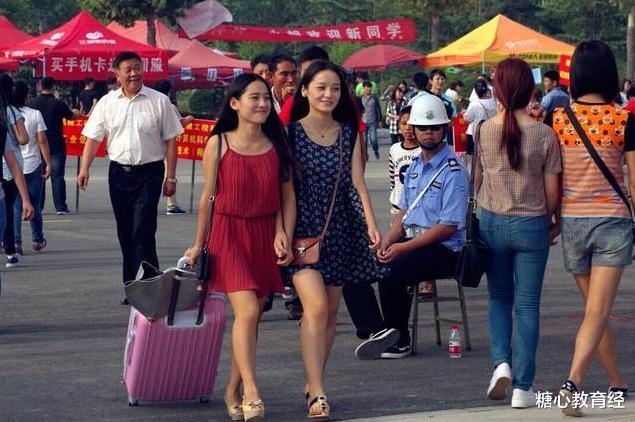 大学|新生开学，为什么学长学姐喜欢去迎接新生？其实是这4个原因