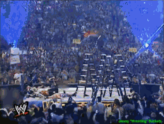 『wwe』男上加男、强人锁男、男上加男，WWE虽然是演出来的，但你为何那么喜欢看呢？