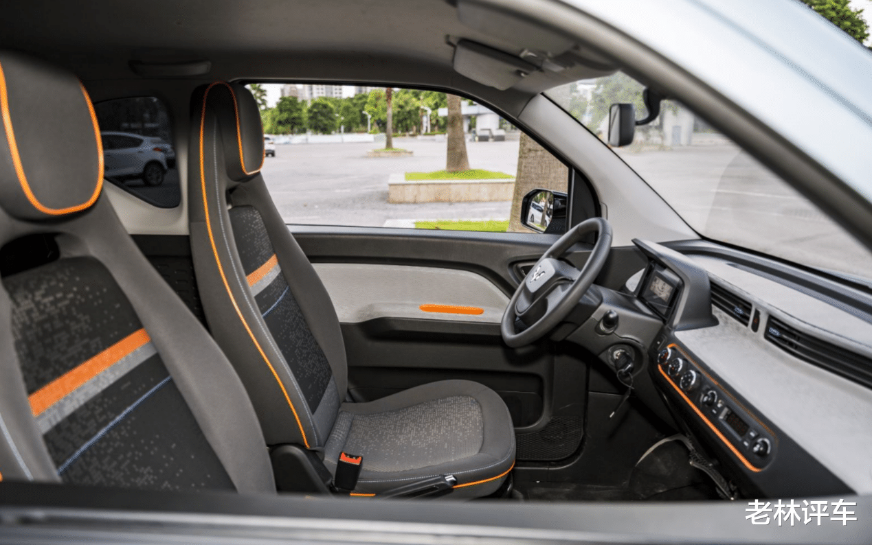 五菱宏光|五菱赢了奇瑞，新车上市50天卖出3万辆，可载4人5分钱一公里