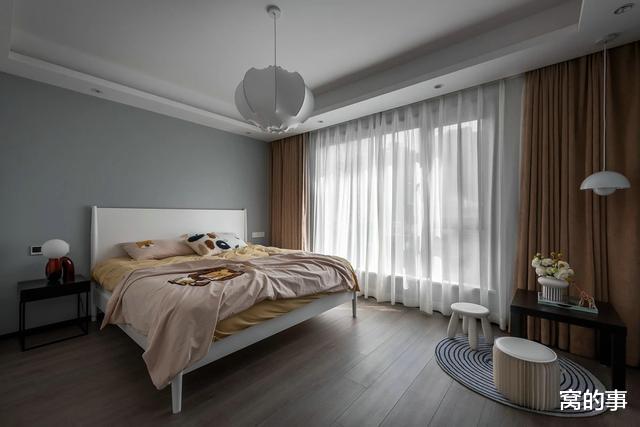 『』装修不是越豪华越好,这套200㎡新房让我明白:简约美才是真高级