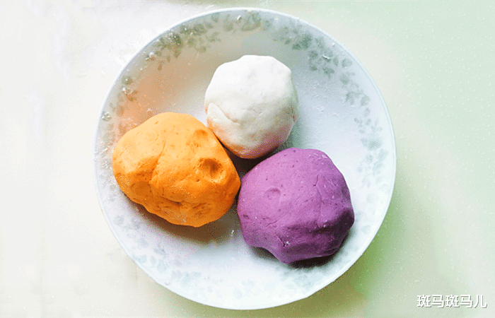 芋圆|做芋圆别直接下锅煮，多加这一步，软糯香甜筋道Q弹，好看又好吃