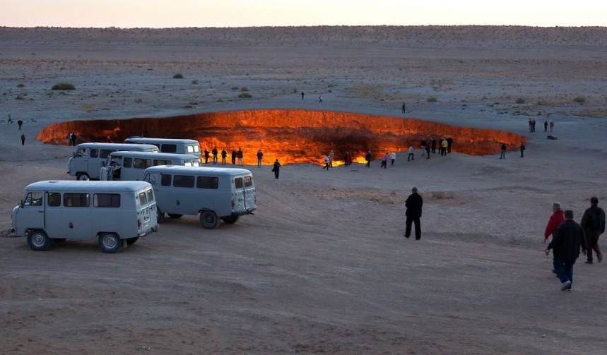 科学家|现实版“地狱之门”，燃烧了半个世纪，每年烧掉100亿美元！