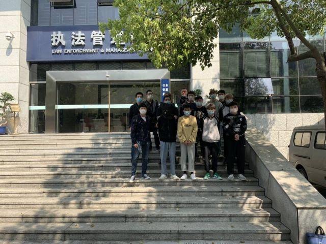 ##?“富二代”在线送钱，杭州小伙激情参与被骗五千