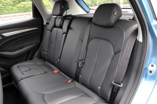 荣威rx3|手握9万提了辆荣威RX3，开了4400公里后，车主认真说了一肚子话