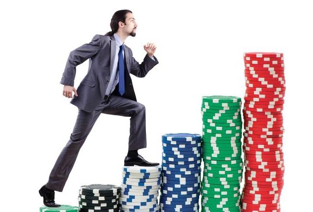 「运势」今年夏天运势上涨，财运高涨，此3生肖贵人纷纷来，钱财滚滚翻番