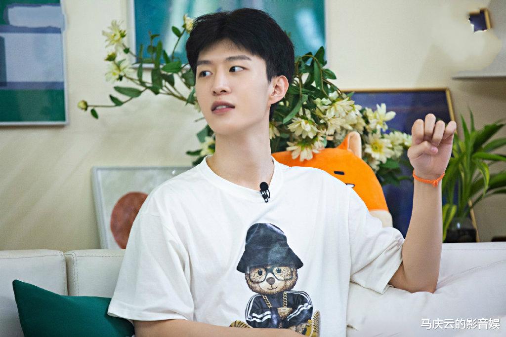 #青春环游记#《青春环游记》第二季首播，清一色差评，缺少亮点，贾玲救场失败