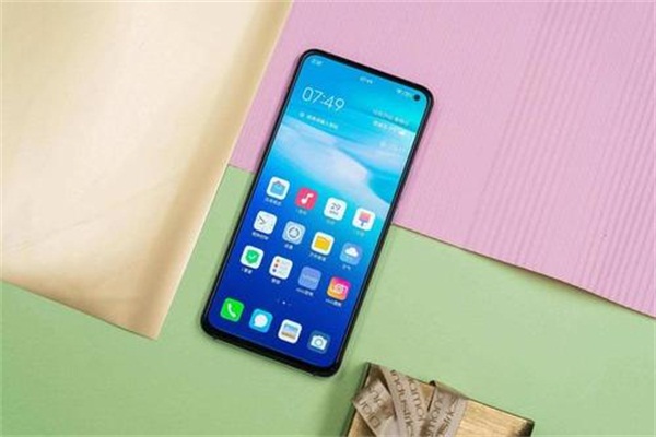 「vivo x」vivo冲刺销量，5G旗舰降价300，33W快充+高颜值设计