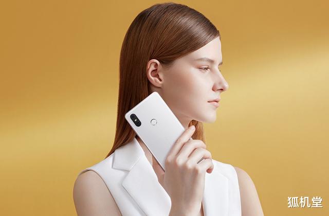 小米MIX2S 6+128G现到手1679，骁龙845处理器现在也不差！