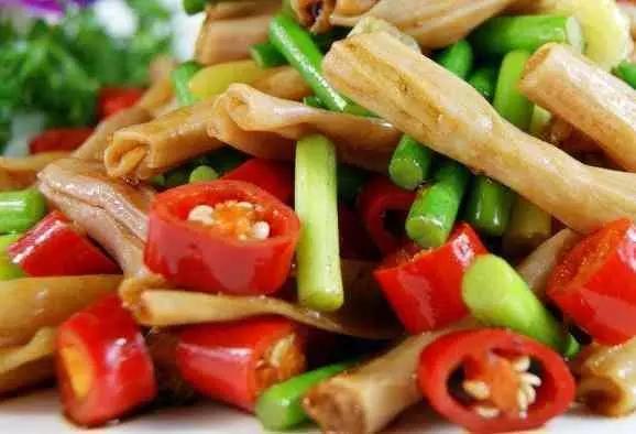 青椒|吃不腻的12道菜肴分享，经典美味回味无穷，好味道你一定做的出来