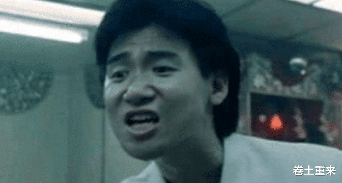 「电影」影史难以超越的5个镜头:星爷的转身,张子枫的笑,还有他的表情包!