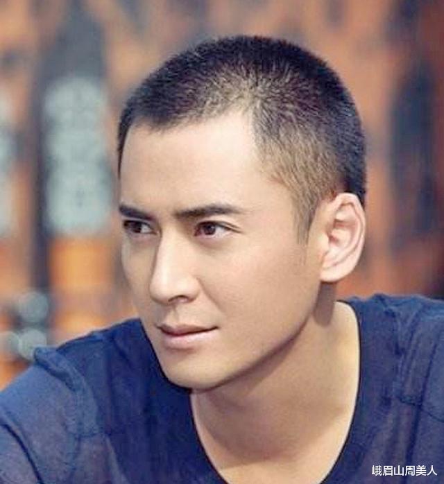 #发型#男人过了40岁，尽量避开这3种发型，尤其是第二种，显老又土气