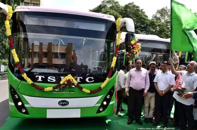 纯电动公交|比亚迪K9有多牛？售价超400万，已交付5.5万辆超28个国家