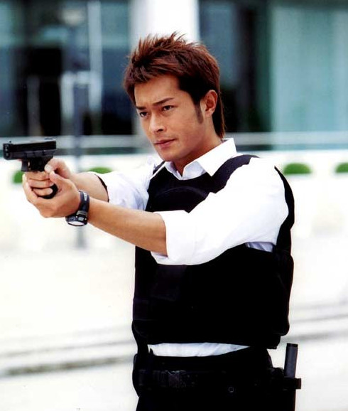 郑伊健|30年前最帅的8张脸:郑伊健在榜,周润发勉强排第五,第一帅到天边了