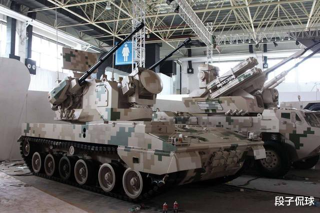 「交易」中国军工再获大单，这下M1A2彻底危险了，白宫：提醒装甲兵注意