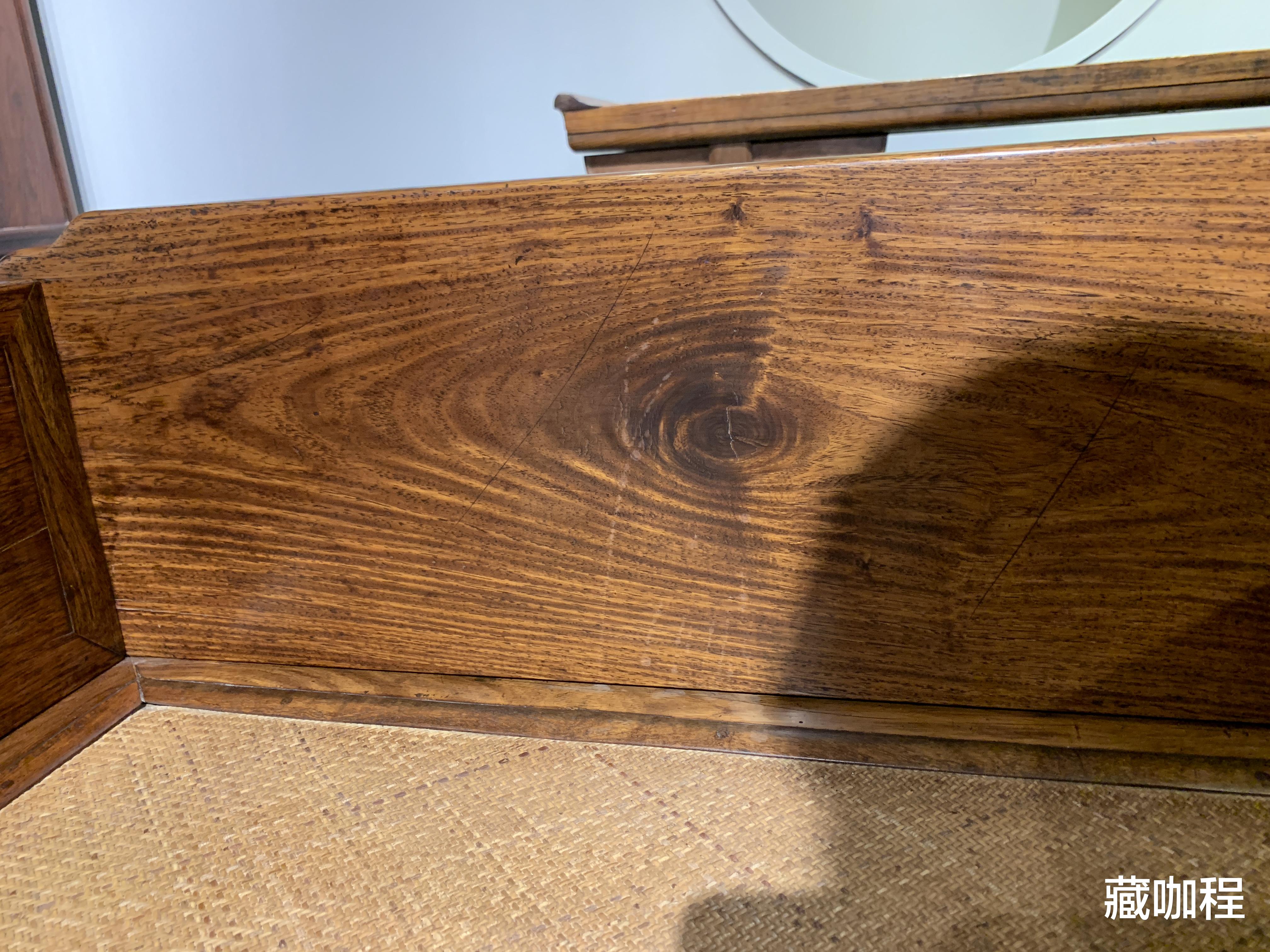 |好大一个漩涡形，黄花梨木纹中数第一