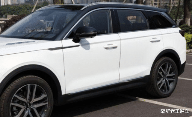 奔腾t99▲被冷落的“大坦克”，2.0T爆224马力，比汉兰达漂亮十倍，不足13万