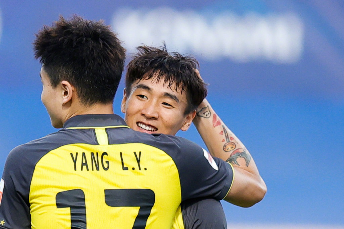 广州恒大|一场3-1验出恒大真核，登场后立刻稳定局面，成功化解深足攻势