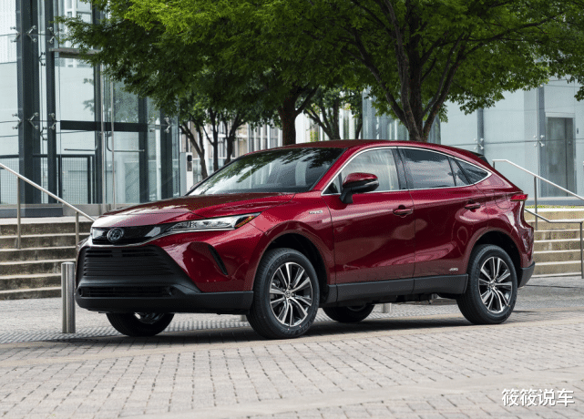 SUV|奥迪Q5L地位“难保”了！丰田又亮进口豪车，爆222马力，关键还带四驱