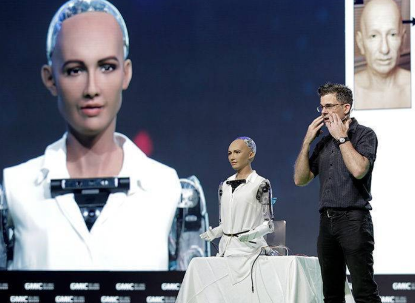 机器人|机器人索菲亚,曾口出狂言要灭掉人类!现在怎样了?