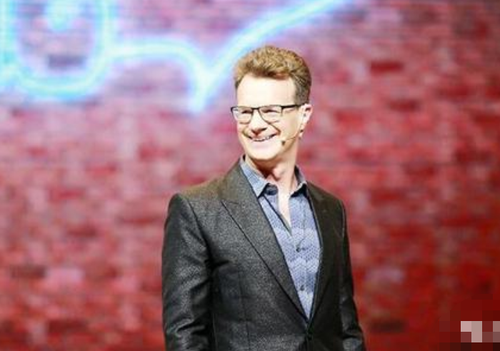 相声|姜昆一手捧红的外国人大山，为何突然消失，郭德纲道出真相