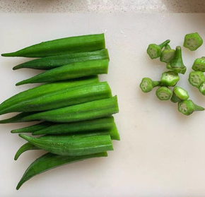 秋葵▲它是一种天然的“雄性激素”, 坚持1周2次, 帮助男人醒“肾”