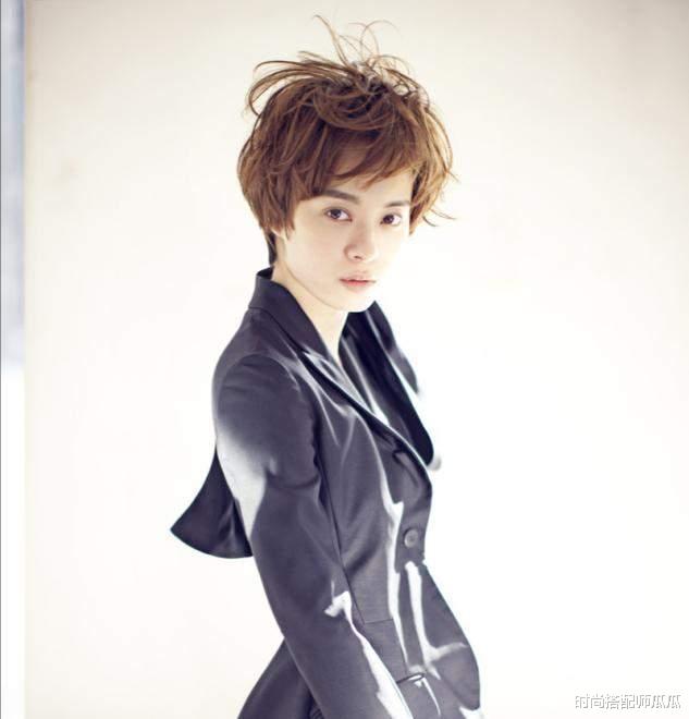 短发|女生脸上有这3个“特征”，就剪掉你的长发吧！短发才更适合你