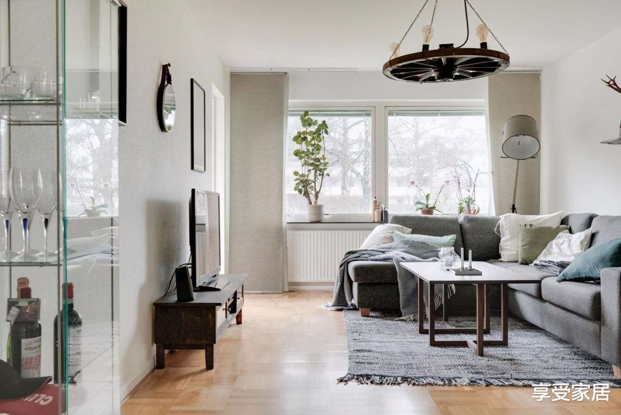 |朋友家53平老房改造，装修简约，更有烟火气息和生活本身的味道！