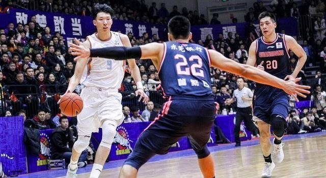 新疆男篮|央视直播！疆粤大战万众期待，杜锋稳如泰山，阿帅痛失主将难复仇