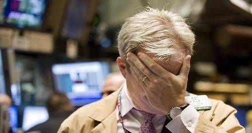 英国|暴跌超2成！英国最新GDP仅为美国八分之一，中国呢？