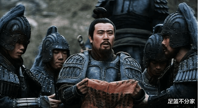 「刘备」庞统死前喊出了八个字, 刘备听后不解其意, 孔明听后想归隐