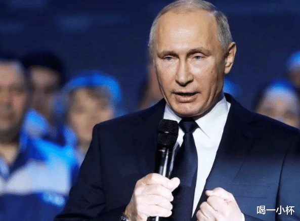 黑莓|各国领导人都用啥手机?iPhone没人选,基本都是用这个牌子!