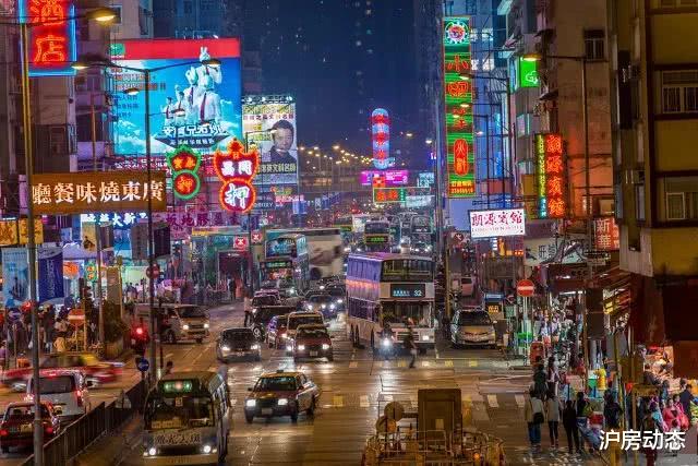 郑秀文：香港人的居住条件真差，天后郑秀文的豪宅不如内地三流小区