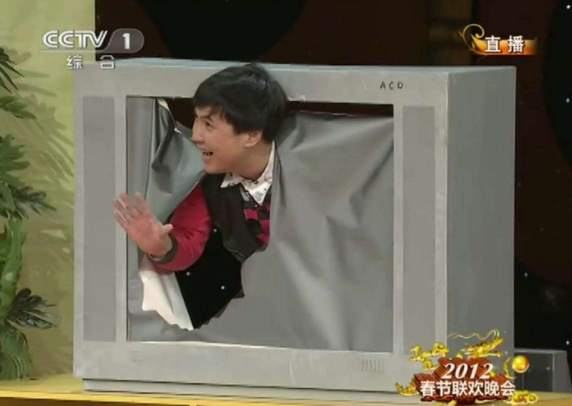 春晚|登上春晚6次却失误3次，每次失误都意外成经典，他想不红都难