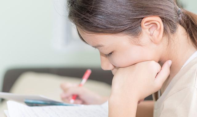 数学|孩子数学总是粗心大意，抓读题基本功训练，掌握这些方法就够了