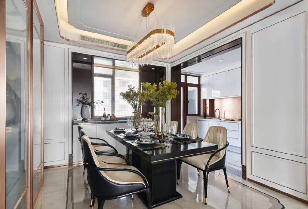 |晒晒姨妈家新中式大平层豪宅，卧室造景仿佛梦回大清，有钱真好