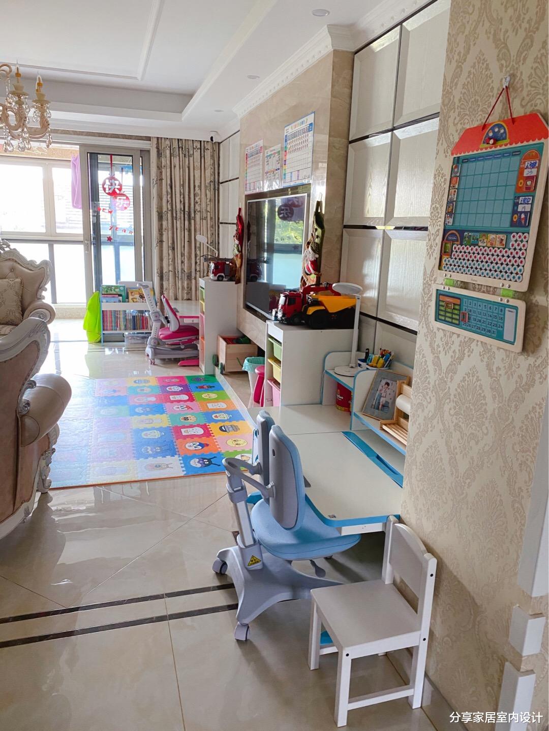 「老年小妙招」她家入住五年的房子，全屋收纳整齐又干净，看完后我自卑了！晒晒