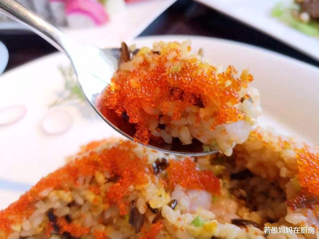 「米饭」赌王何鸿燊吃一碗米饭，花费5000元，食神到底用了什么食材？