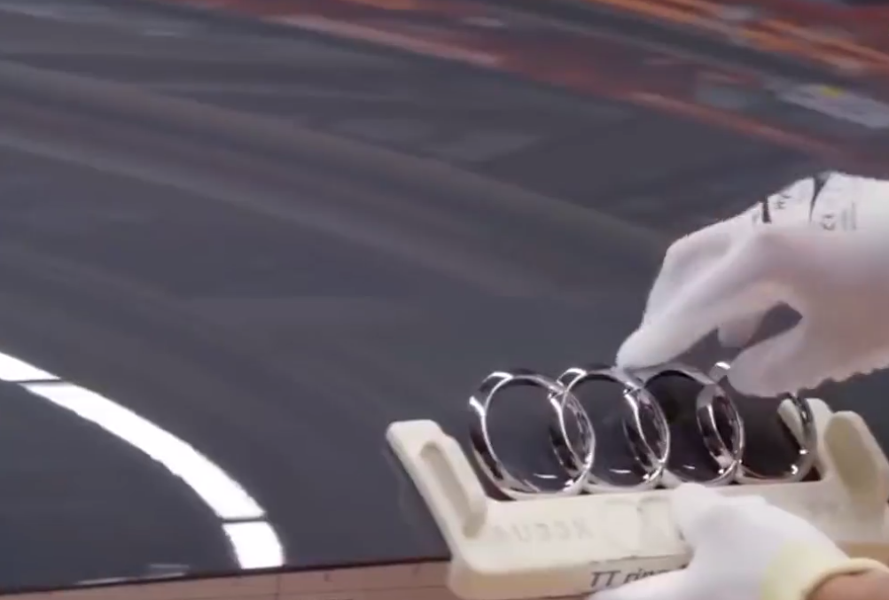 吉利汽车|造一台50万的汽车，厂家的生产成本是多少？吉利老总说漏嘴