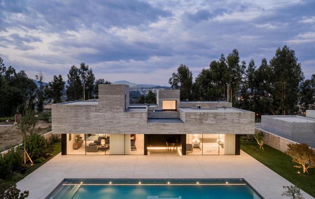 @为图书而生的住宅——葡萄牙田园别墅设计赏析