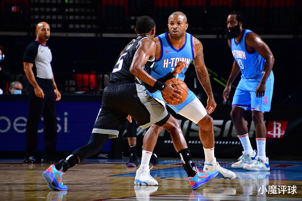 斯蒂芬·库里|32分钟0分0助，堪称火箭最大财富! 对手被防9中1，7板3断2帽太霸道