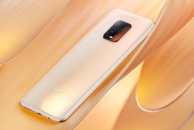 amoled|1599元的对决，红米realme两款性价比手机谁更强