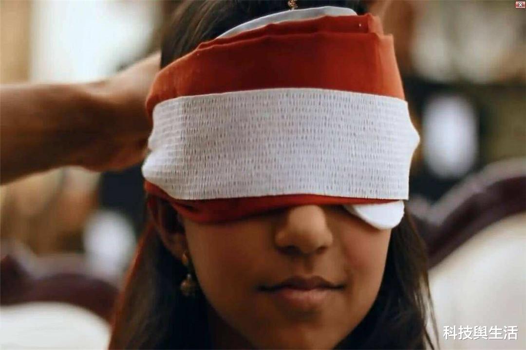 科学家|印度神女拥有三只眼睛，顺利通过各种测试，科学家也无解！