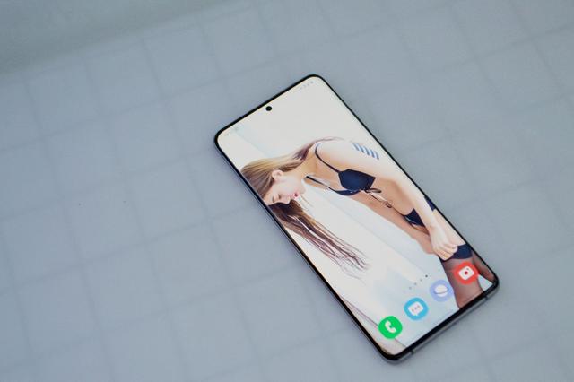 「三星」从来没有想过三星会倒在这个问题上！Galaxy S20+上手体验