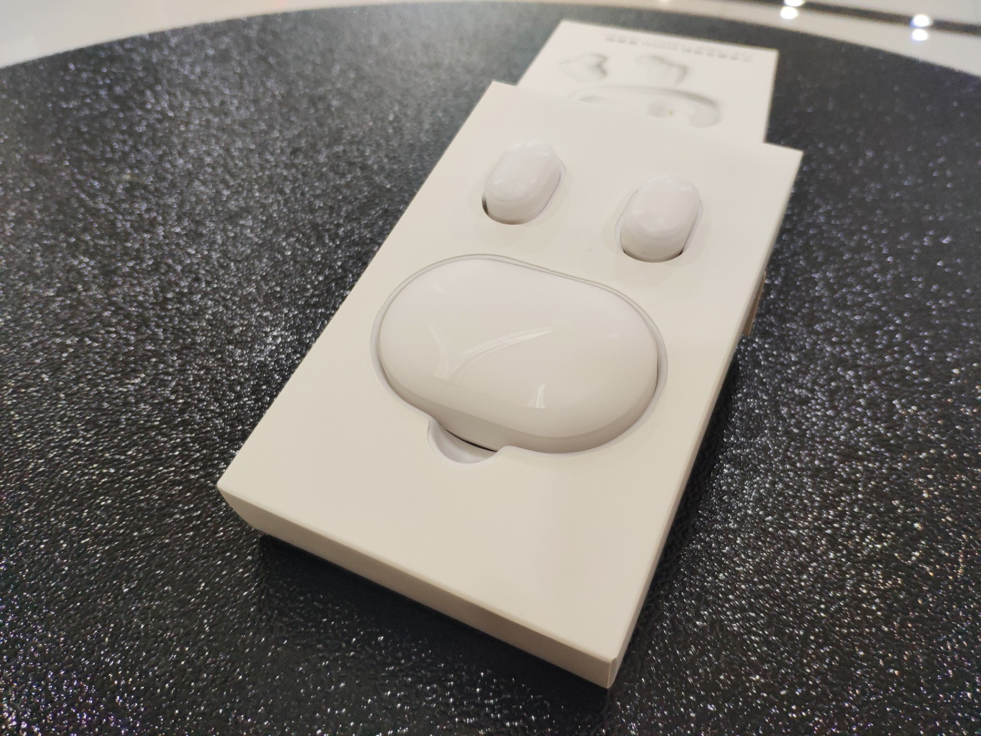 蓝牙耳机|小米蓝牙耳机AirDots青春版:简约而不简单,平价但不平凡